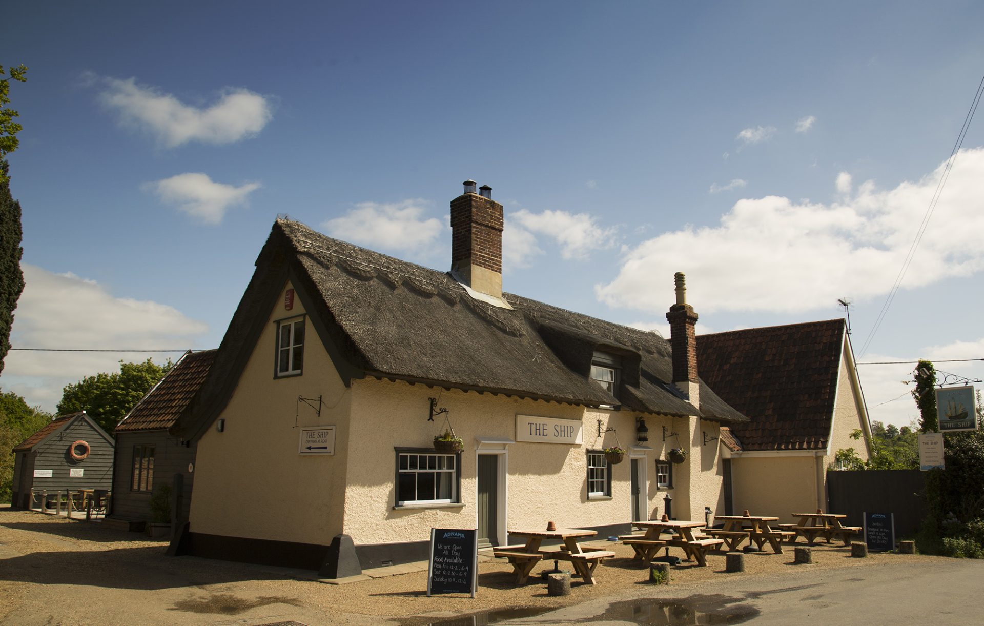 The Ship Inn Levington exterior_ (002) 2000 – Deben Inns Ltd