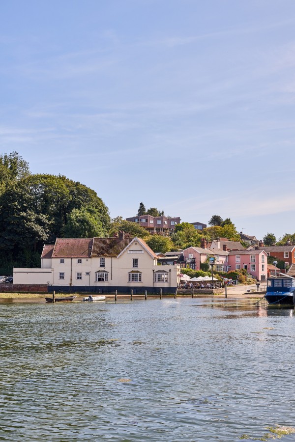 Deben Inns Ltd – Welcome Inn