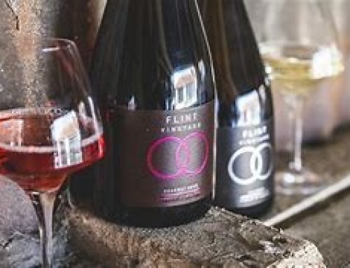 New English Sparkling Wine from Flint Vineyards at Deben Inns